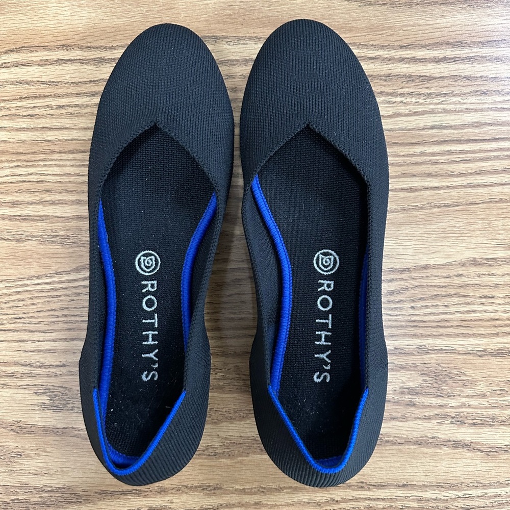 Rothys flats